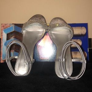 Silver spring small wedge